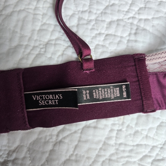 Victoria's Secret Very Sexy Push-up Bra - Burgundy Maroon 32B - Picture 12 of 14